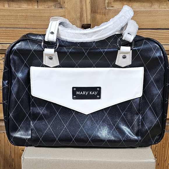 MARY KAY | EXTRA LARGE CONSULTANT DUFFLE BAG - NWOT! - Picture 2 of 16